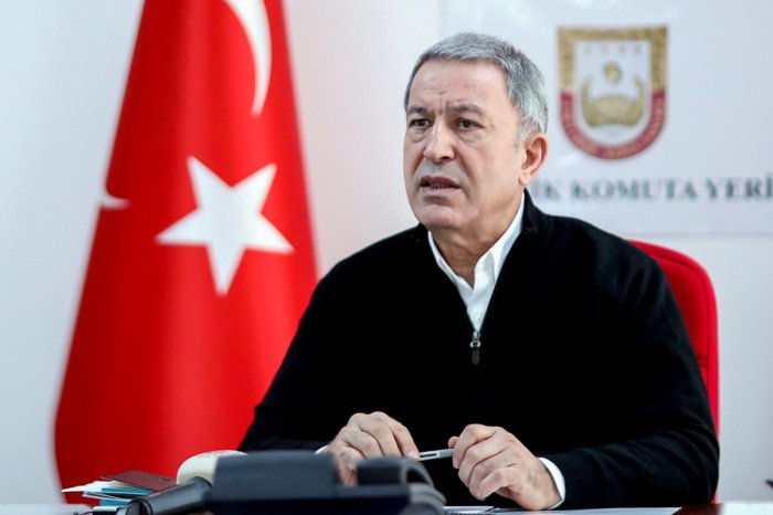    Hərbçilər  zəlzələdən sonra dağıntılar altından 304 nəfəri sağ çıxarıb   