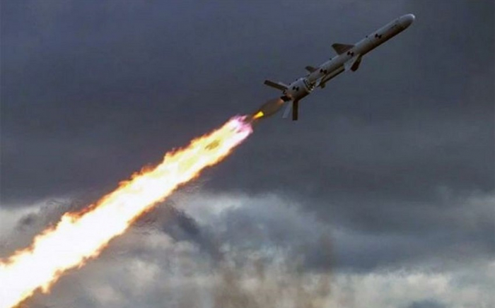   Russland hat innerhalb eines Jahres etwa 5.000 Raketen auf die Ukraine abgefeuert  