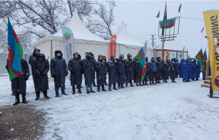 Les manifestations pacifiques des éco-militants azerbaïdjanais sur la route Latchine-Khankendi se poursuivent