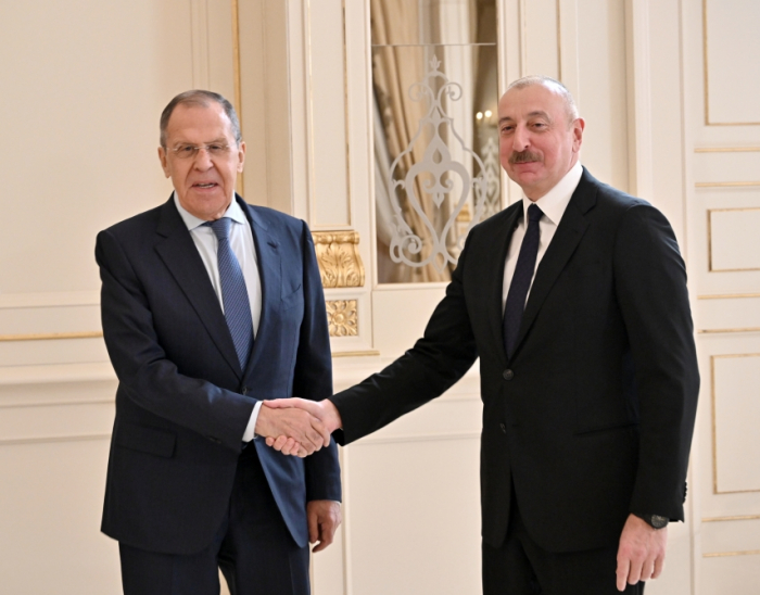  Präsident Ilham Aliyev trifft sich mit dem russischen Außenminister Sergej Lawrow 