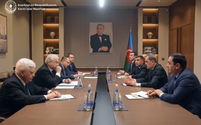   Ceyhun Bayramov: "Ermənistan sülh prosesinə maneçilik törədir"  
   