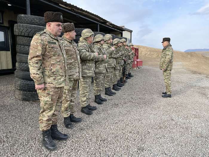   Inspeccionan actividades de servicio y combate de unidades militares de Azerbaiyán-   VIDEO    