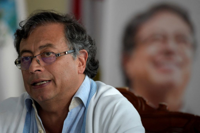 Peru parlamenti Kolumbiya prezidentini persona non-qrata elan edib  
