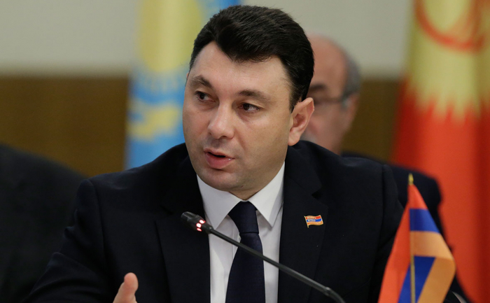       Şarmazanov sərsəmlədi:    "Azərbaycanlılar müvəqqəti Şuşadadırlar"   