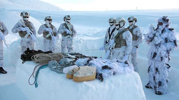 Special tactical exercises for extreme cold held in Azerbaijan