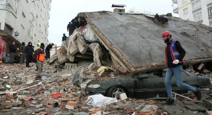  Asciende a 5434 el número de muertos por los dos terremotos que afectaron a Türkiye 