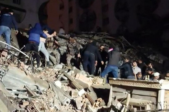 Türkiye: autoridades reportan más de 50 muertos tras terremoto de magnitud 7,8 