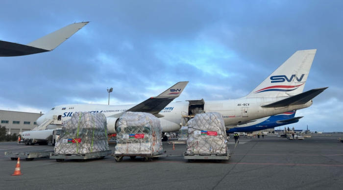   Un autre avion transportant de l’aide humanitaire part pour la Türkiye, sur les instructions de la première dame azerbaïdjanaise   