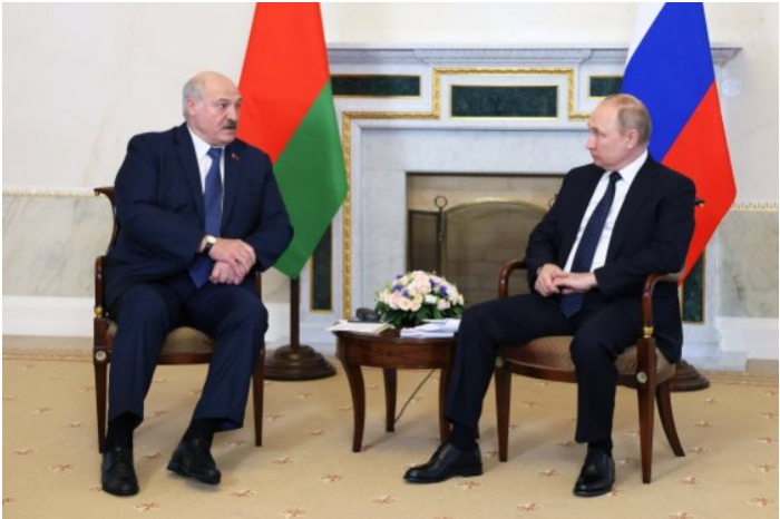 Putin yaxın vaxtlarda Lukaşenko ilə görüşəcək 