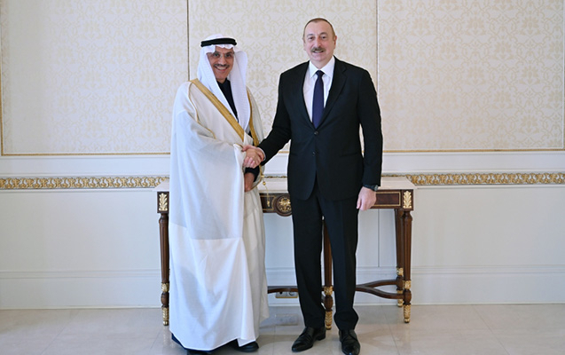  Le président azerbaïdjanais Aliyev a reçu le président de la Banque islamique de développement  