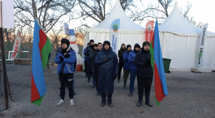 71e jour de la manifestation pacifique sur la route Latchine-Khankendi