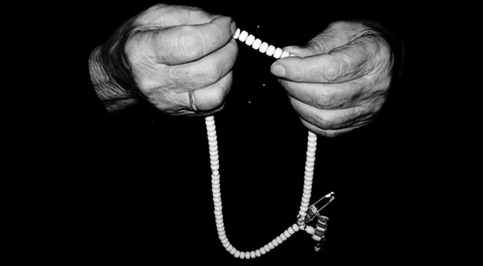 Su dolduranda salavat çevirmədiyi üçün arvadını döydü
Su dolduranda salavat çevirmədiyi üçün arvadını döydü