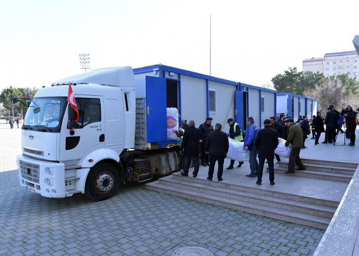 Azərbaycandan Türkiyəyə modul tipli daha 22 ev yola salınıb Azərbaycandan Türkiyəyə modul tipli daha 22 ev yola salınıb