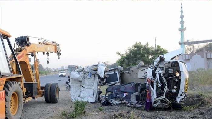 Au moins 14 morts dans un accident de la route dans le centre de l