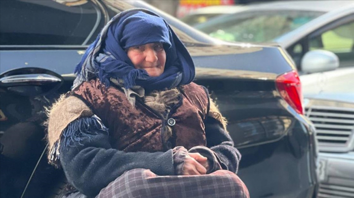    67 yaşlı azərbaycanlı    son pulunu Türkiyəyə göndərdi      