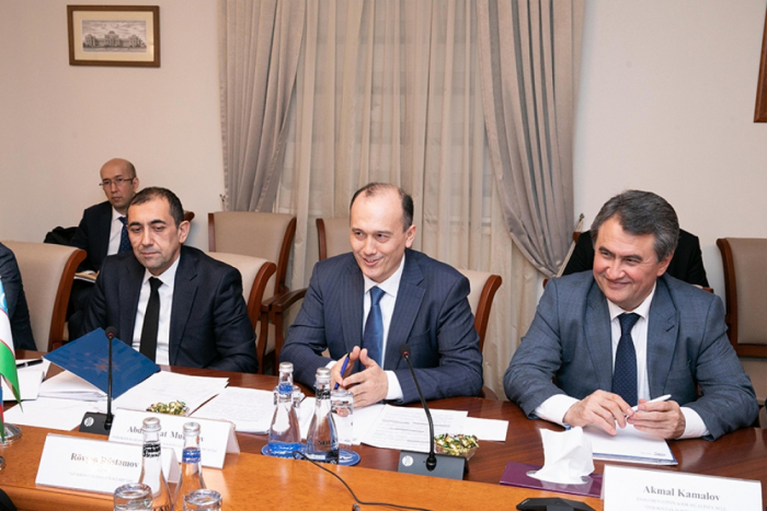 Azerbaijan, Uzbekistan discuss prospects for cooperation in railway sector