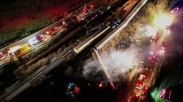   Al menos 32 muertos y 85 heridos tras la colisión de dos trenes en Grecia  