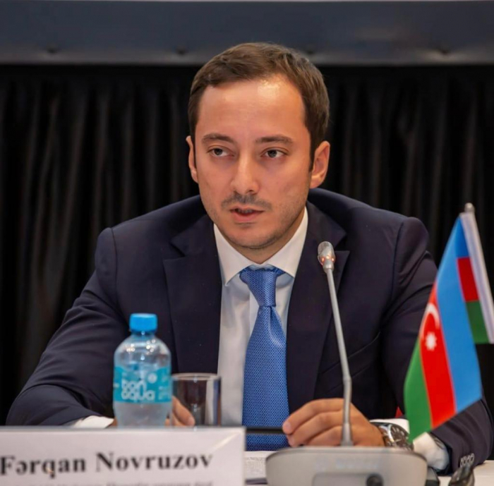 Heydər Əliyev Mərkəzinin direktoruna yeni birinci müavin təyin edilib
Heydər Əliyev Mərkəzinin direktoruna yeni birinci müavin təyin edilib