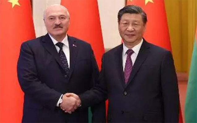 Lukaşenko Çin lideri ilə görüşdü
Lukaşenko Çin lideri ilə görüşdü