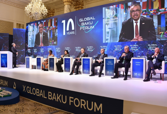   Das 10. Globale Baku-Forum wird mit Podiumsdiskussionen fortgesetzt  