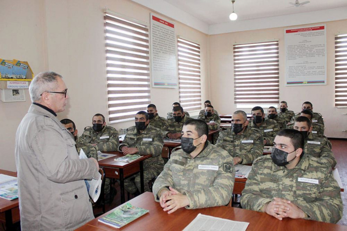   Aserbaidschanisches Verteidigungsministerium kommentiert die fortlaufende psychologische Unterstützung von Militärangehörigen  