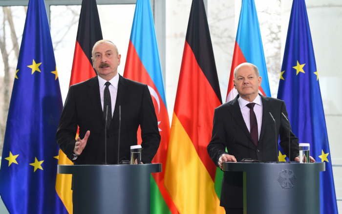 Prezident: "Avropada yaranmaqda olan interkonnektorlar çox mühüm rol oynayır" Prezident: "Avropada yaranmaqda olan interkonnektorlar çox mühüm rol oynayır"