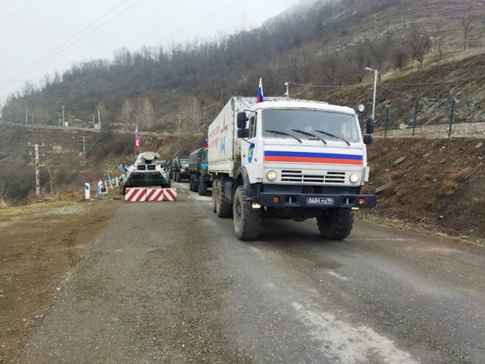  Russian peacekeepers’ vehicles move freely along Lachin-Khankendi road  