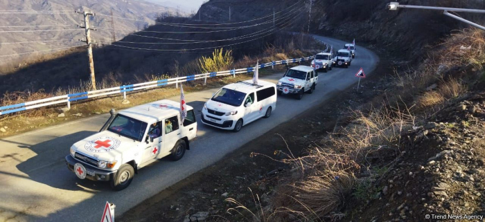 ICRC vehicles drive freely along Azerbaijan