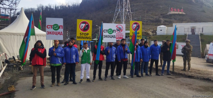   Friedliche Proteste aserbaidschanischer Öko-Aktivisten auf der Latschin-Chankendi-Straße gehen weiter  