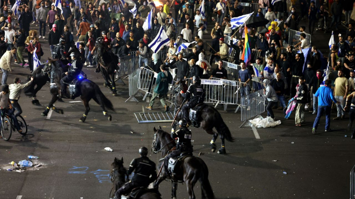   Thousands protest across Israel after PM Netanyahu fired his defence minister -   NO COMMENT    