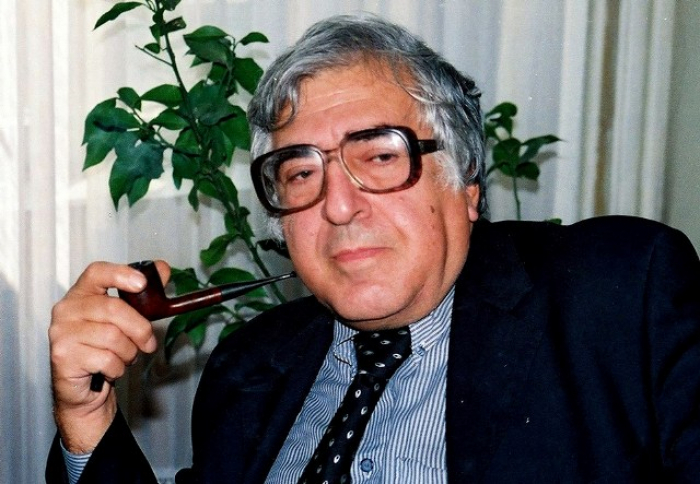  "Hələ ki iş başındayam" -  85 yaşlı Anar   