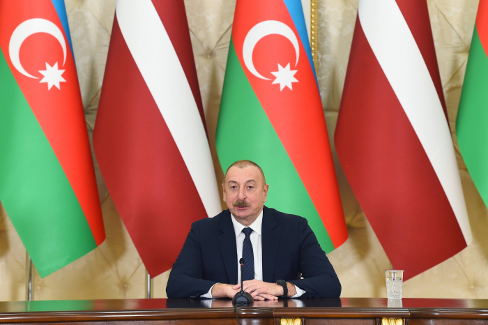 İlham Əliyev: "Aİ ilə Sazişin əksər hissəsi razılaşdırılıb"
İlham Əliyev: "Aİ ilə Sazişin əksər hissəsi razılaşdırılıb"