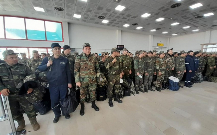 Kahramanmaraşdakı azərbaycanlı xilasedicilər Vətənə yola salınıb
Kahramanmaraşdakı azərbaycanlı xilasedicilər Vətənə yola salınıb