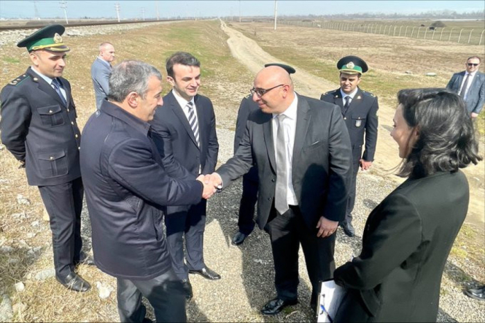 ABŞ-ın müvəqqəti işlər vəkili İranla sərhədə gedib
ABŞ-ın müvəqqəti işlər vəkili İranla sərhədə gedib