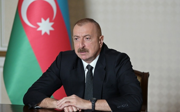   Staatsoberhaupt:  „Die Nutzung der Latschin-Straße für Militärtransporte beunruhigt die aserbaidschanische Seite“ 