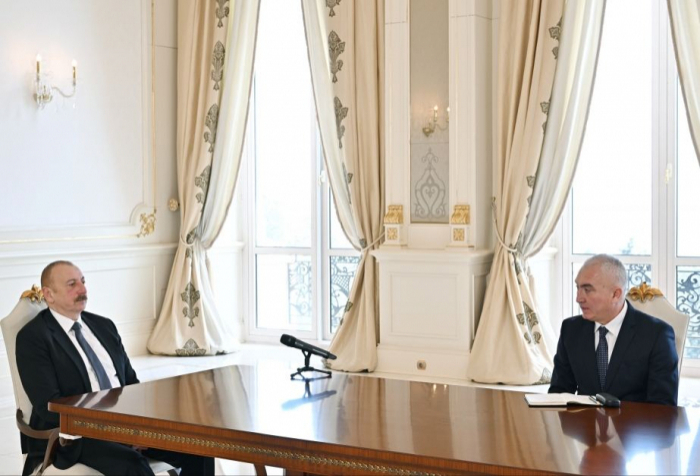  Presidente Ilham Aliyev recibe al representante especial designado para el distrito de Lachin 