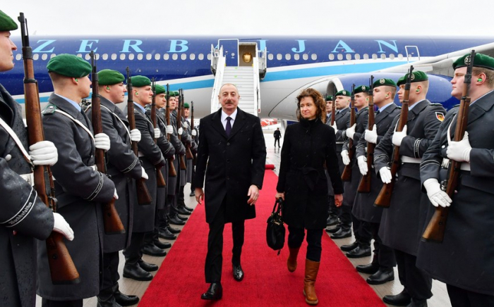 Präsident Ilham Aliyev hat eine Geschäftsreise nach Deutschland unternommen - FOTOS