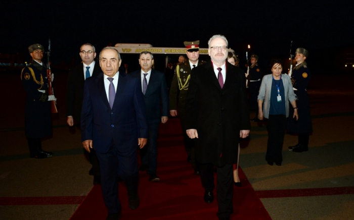 Latviya Prezidenti Bakıda Latviya Prezidenti Bakıda