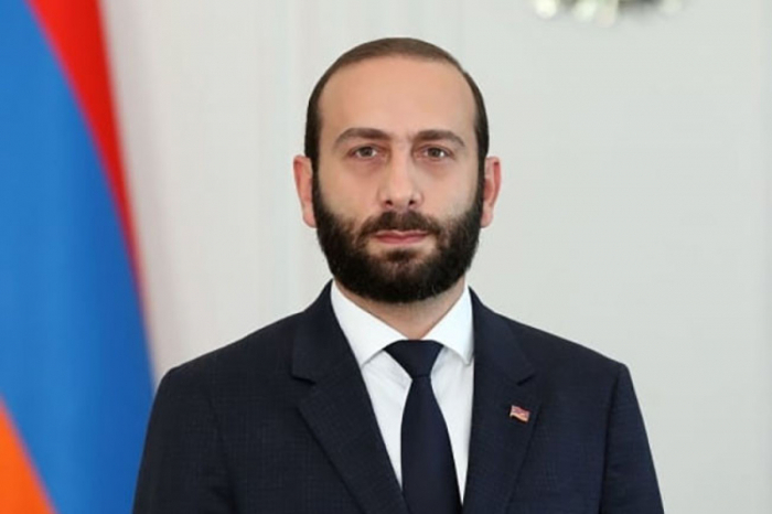  Armenia está lista para abrir todos los lazos de comunicación con Azerbaiyán, dice Mirzoyan 