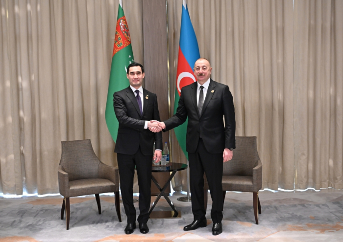  Le président Aliyev s’entretient avec son homologue turkmène 