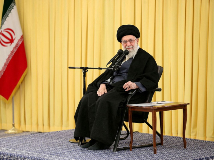 Selon Khamenei, l