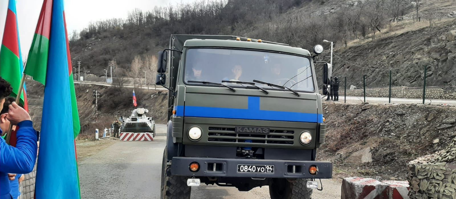 Vehicles of Russian peacekeepers drive freely along Azerbaijan