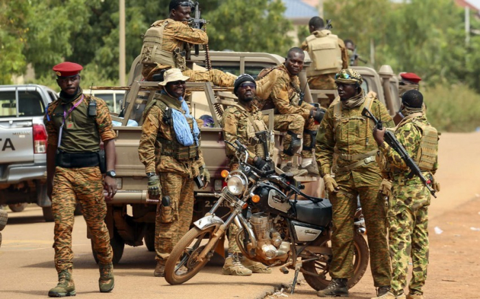 Burkina-Fasoda bir kəndin 60 sakini öldürüldü  
