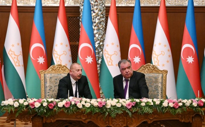    Azərbaycan-Tacikistan sənədləri imzalanıb   