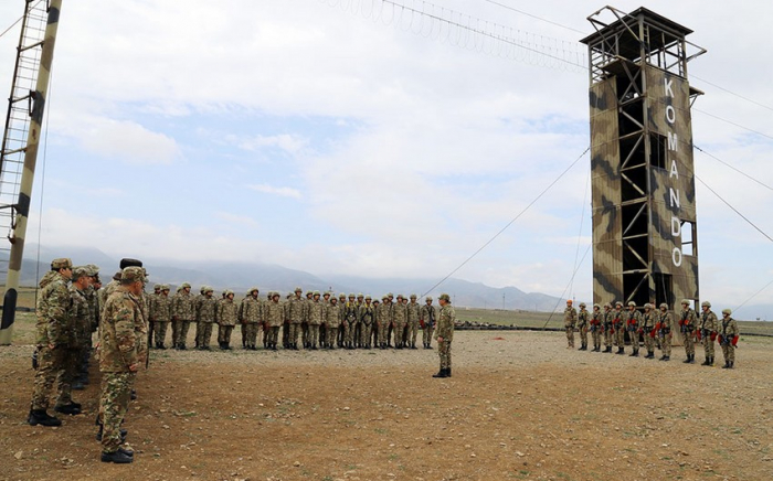   Azerbaijani defense minister visits Commando Mountain Training Center  