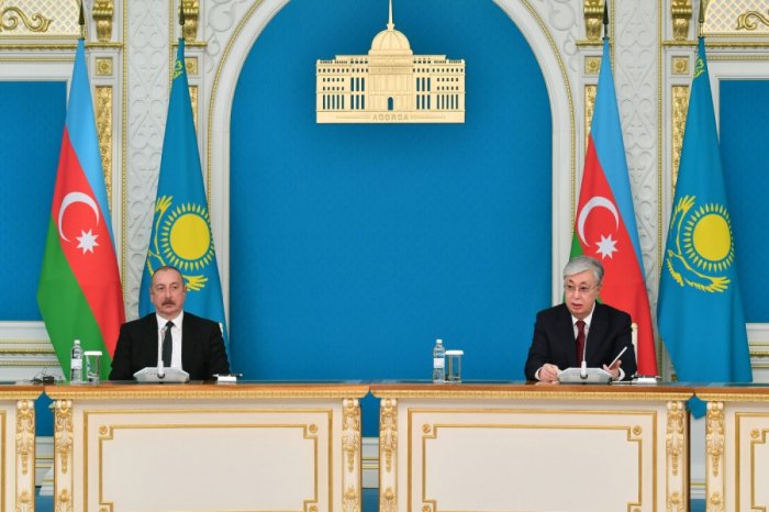       Tokayev:    "Səfər Qazaxıstan-Azərbaycan münasibətlərini yeni səviyyəyə qaldıracaq"  
   
