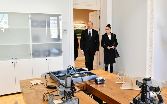   El Presidente Ilham Aliyev y la Primera Dama Mehriban Aliyeva participaron en la inauguración de una escuela recién construida en el distrito de Neftchala  