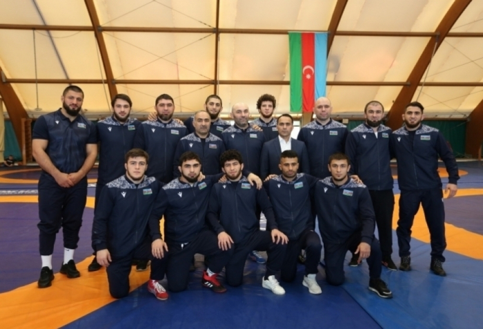  L’équipe d’Azerbaïdjan de lutte libre devient championne d