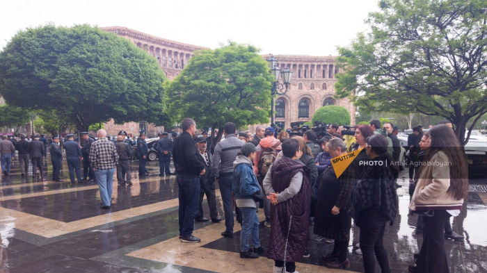  Eltern von Soldaten protestieren in Armenien 
