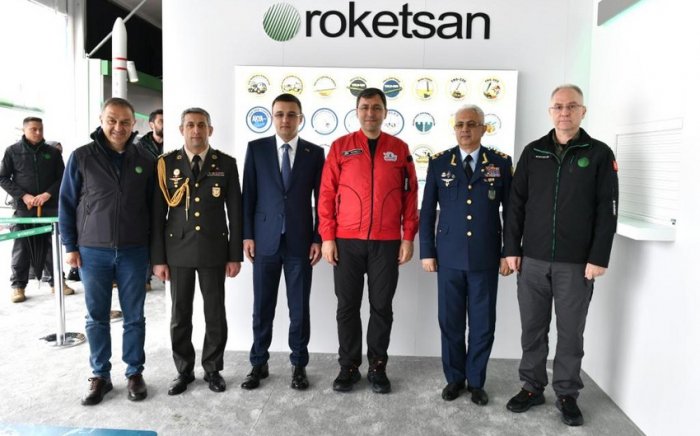    Azərbaycan müdafiə nazirinin müavinləri “TEKNOFEST-2023”-də  
   